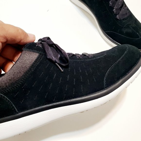 UGG W Victoria Perforated Suede Sneakers Black Sz 9 NWB - Picture 10 of 12